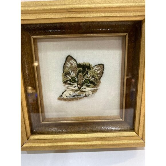 Adorable Vintage Puppy Dog Kitten Cat Shadow Box Framed Needlework Art Handmade - Picture 3 of 6